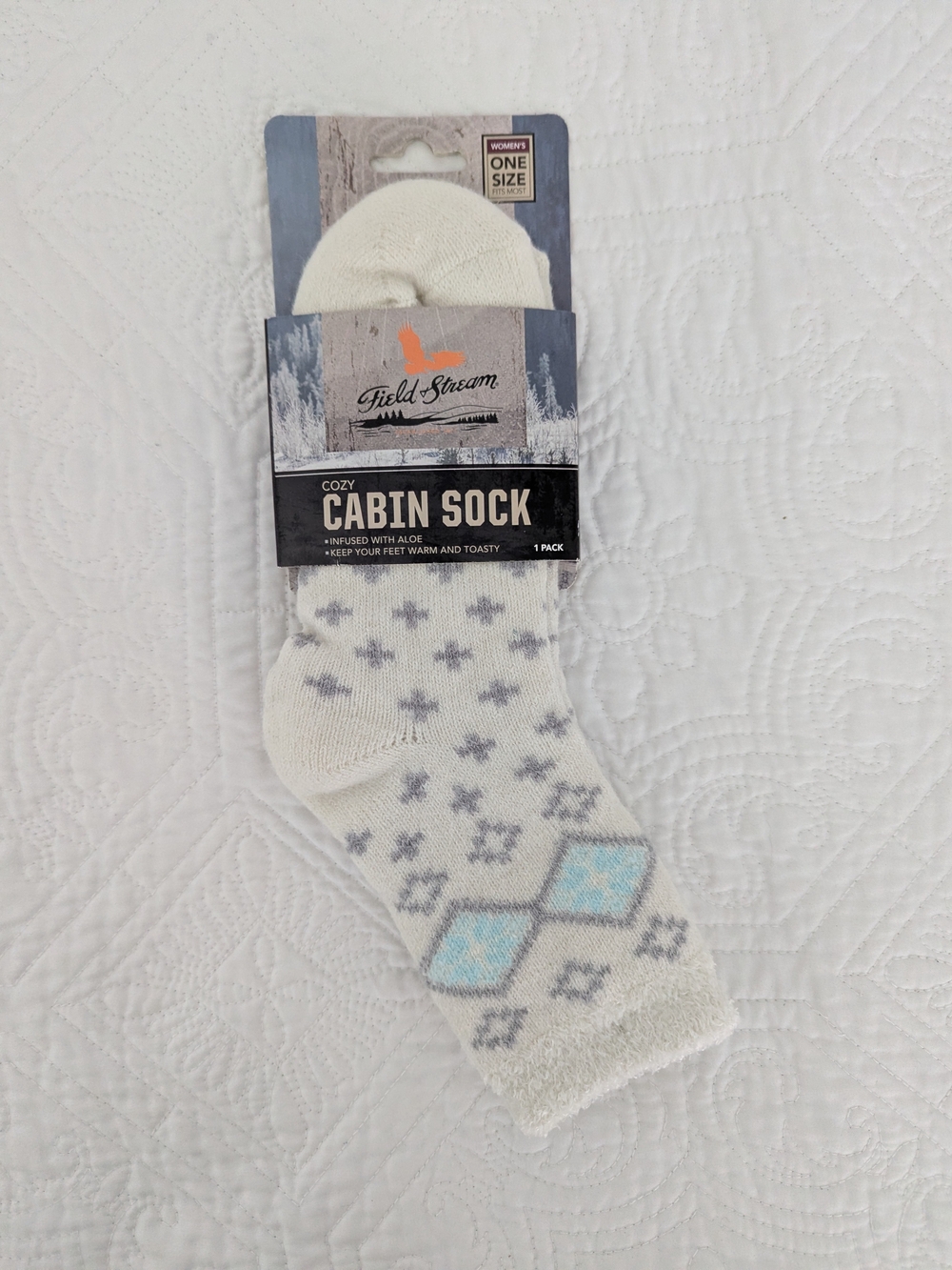 Field & Stream Cabin Socks in Cream with Gray & Light Blue Accents